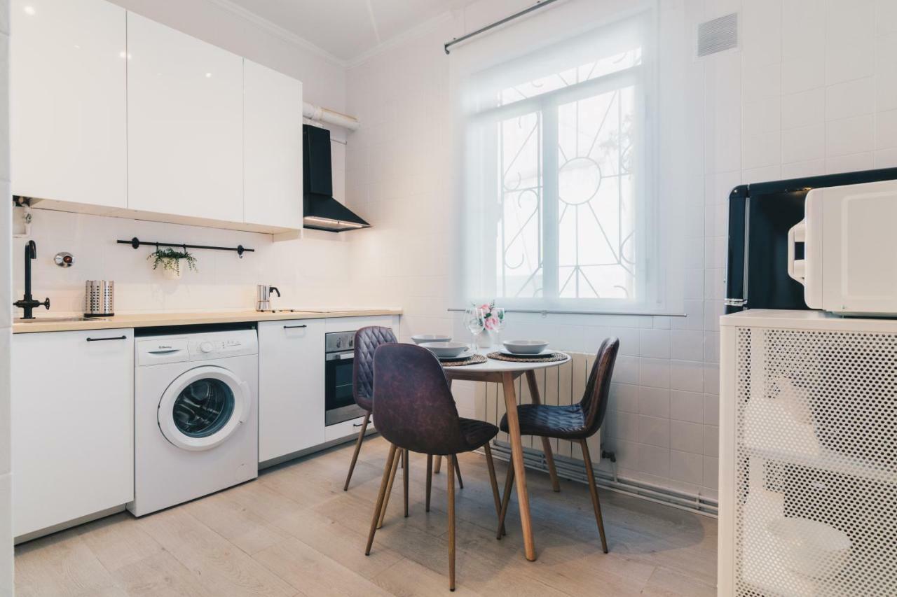 Altair Apartment By People Rentals Bilbao Buitenkant foto