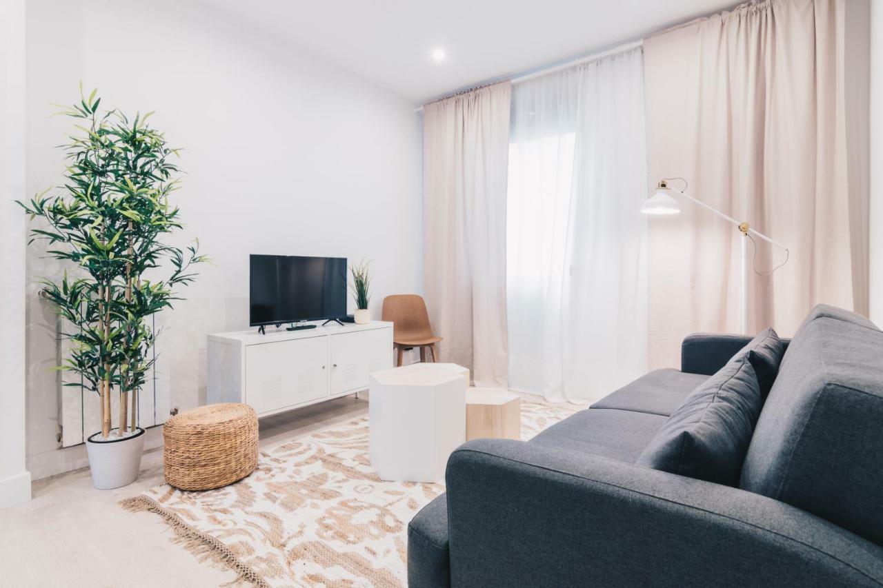 Altair Apartment By People Rentals Bilbao Buitenkant foto